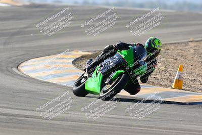 media/Jan-14-2024-SoCal Trackdays (Sun) [[2e55ec21a6]]/Turns 9 and 8 (10am)/